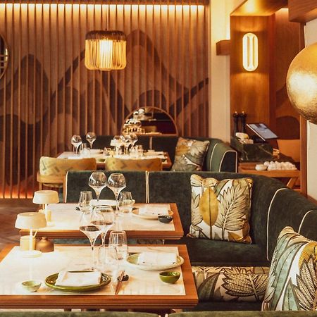 Intercontinental Paris Champs Elysees Etoile By Ihg Exterior photo