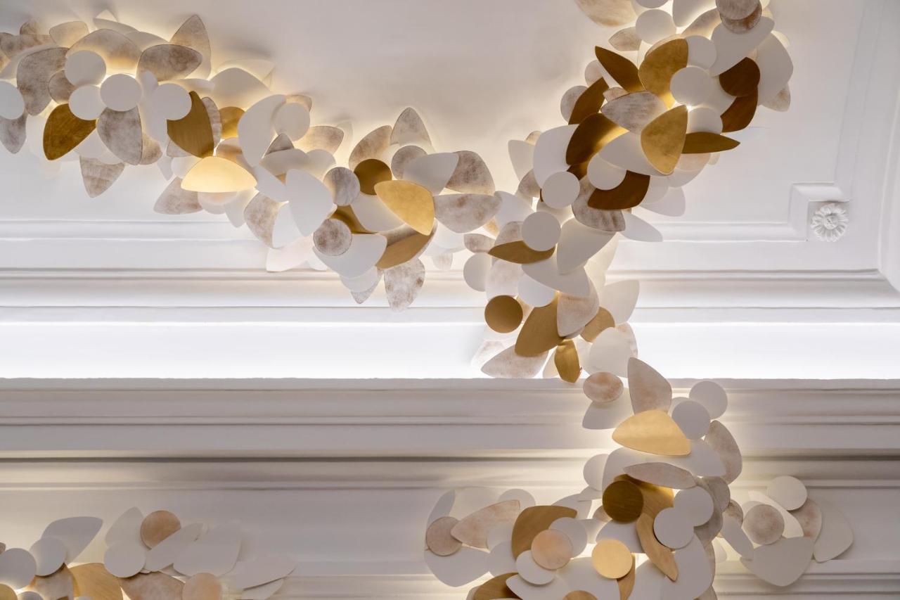 Intercontinental Paris Champs Elysees Etoile By Ihg Exterior photo