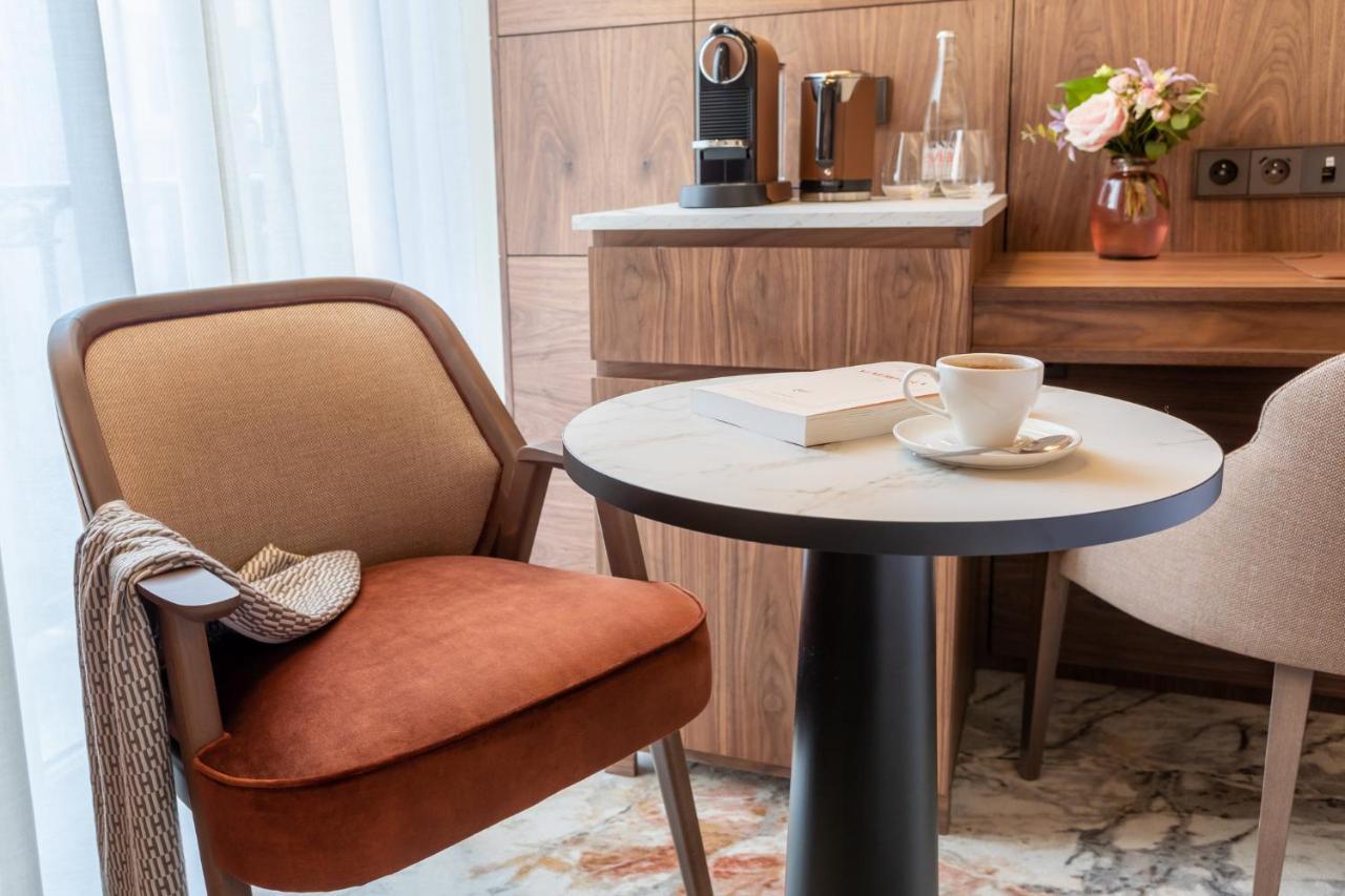 Intercontinental Paris Champs Elysees Etoile By Ihg Exterior photo